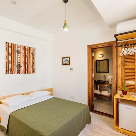 Hotel Djumba & Cafe 3*