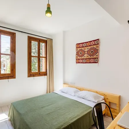 Djumba & Cafe Hotel Nikosia