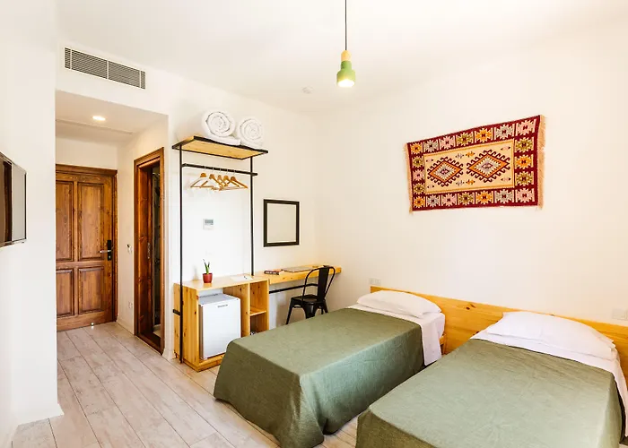 Hotell Djumba & Cafe