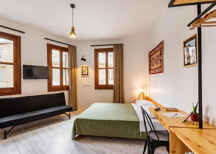 Djumba & Cafe Hotell Nicosia