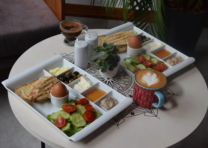 Djumba & Cafe ニコシア